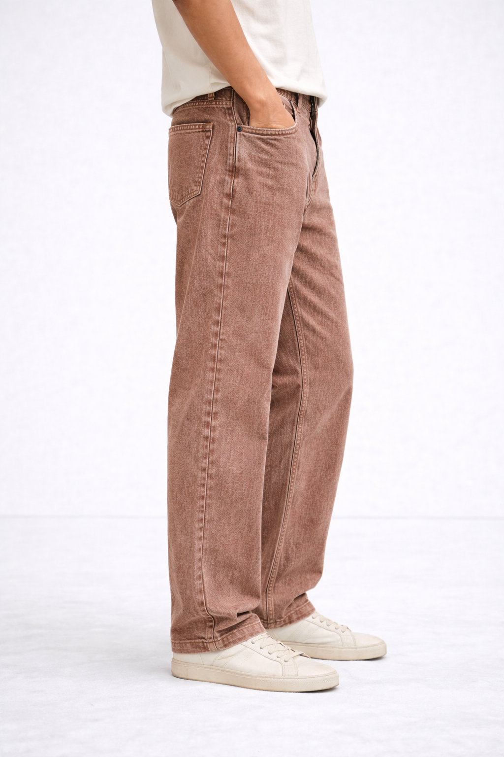 Larvexis Brown Vintage Wash Jeans