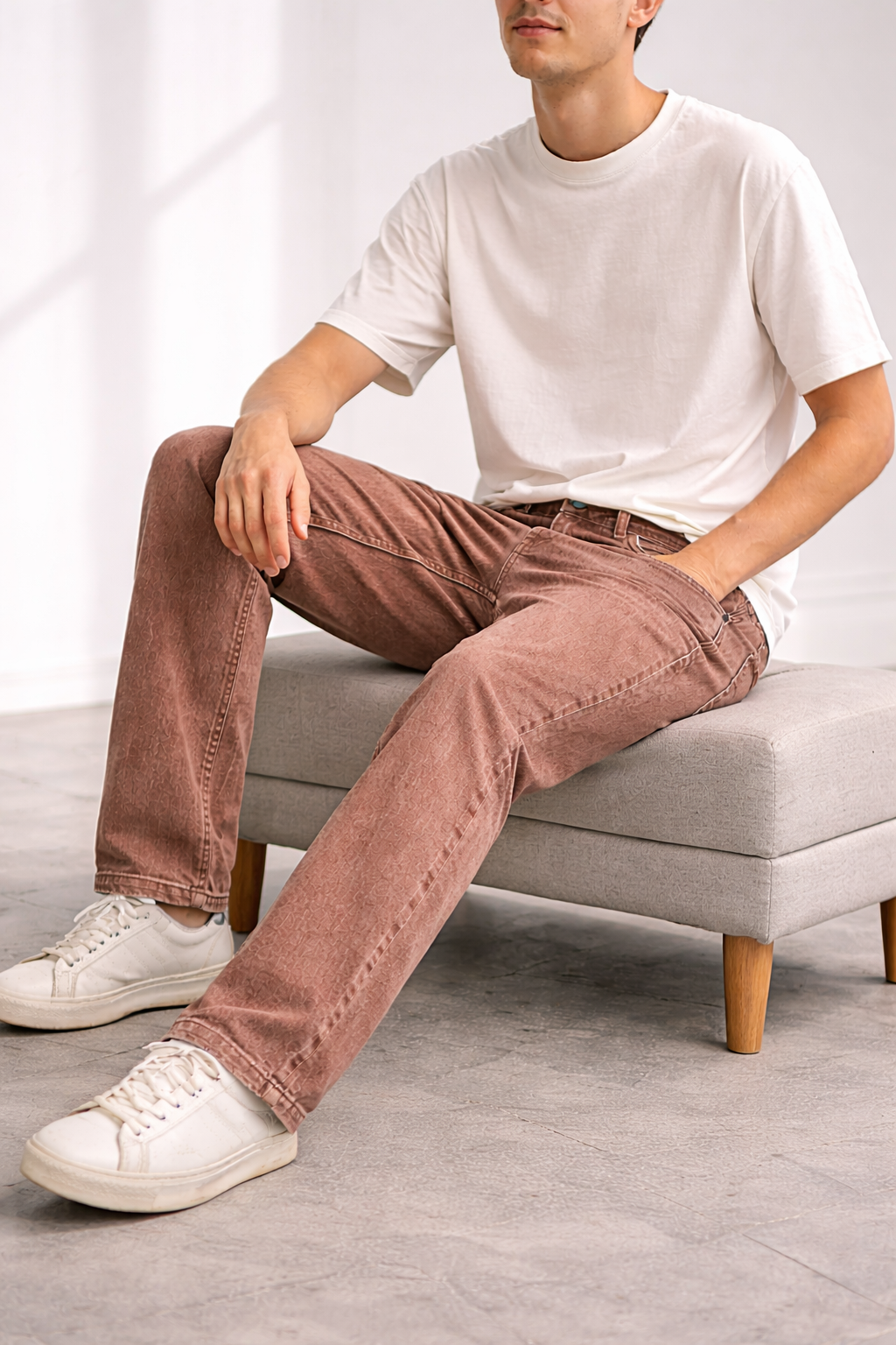 Larvexis Brown Vintage Wash Jeans