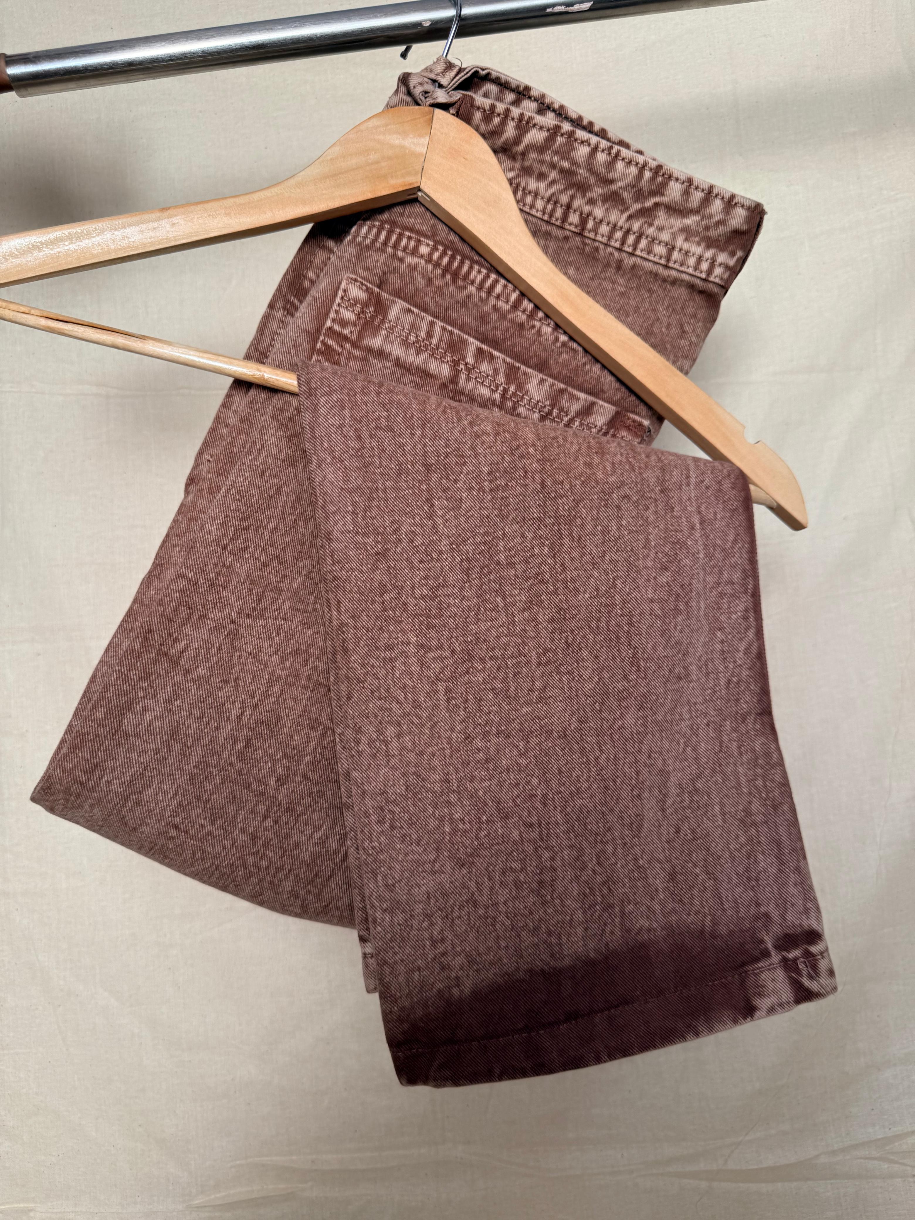 Larvexis Brown Vintage Wash Jeans